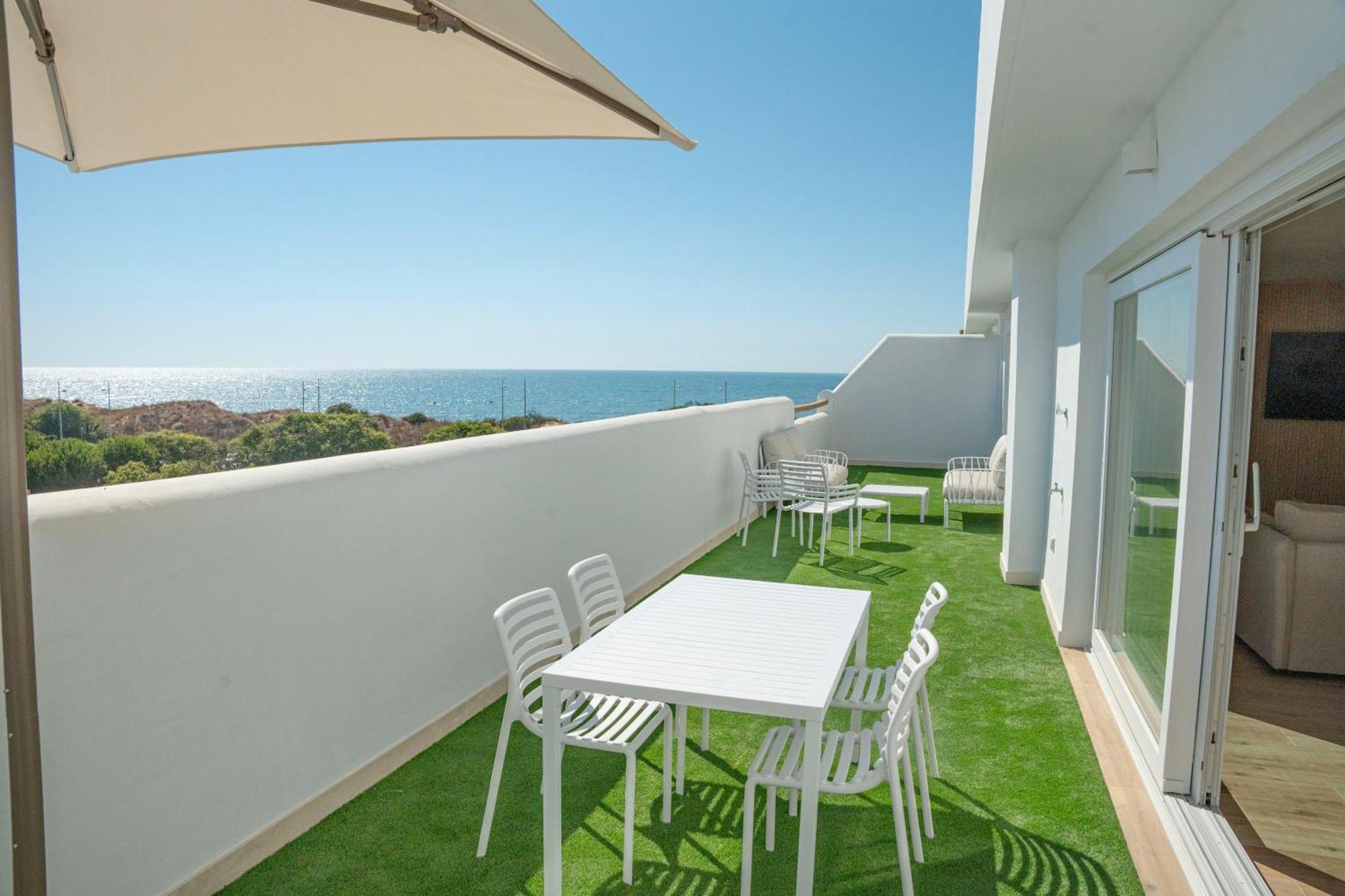 Punta Candor Suites โรตา ภายนอก รูปภาพ