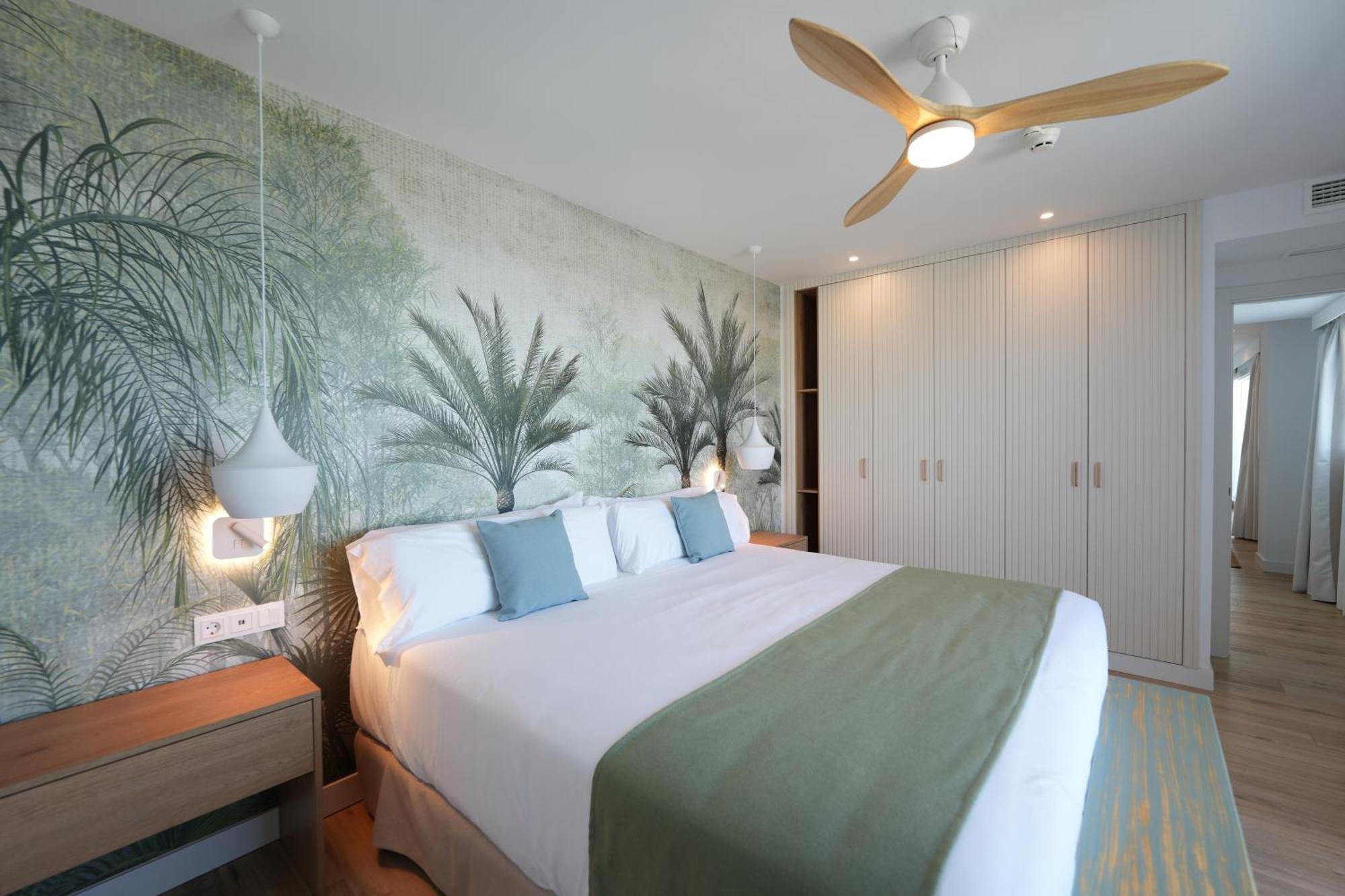 Punta Candor Suites โรตา ภายนอก รูปภาพ